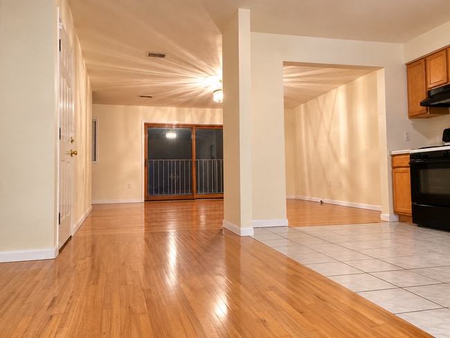 105A North St Unidad Bayonne Home
