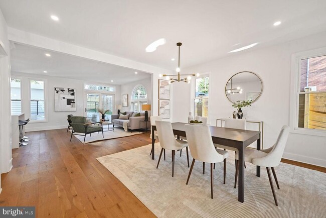 Photo - 5310 14th St NW