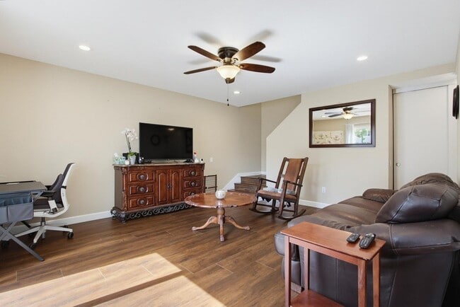 Photo - 3454 Castle Glen Dr