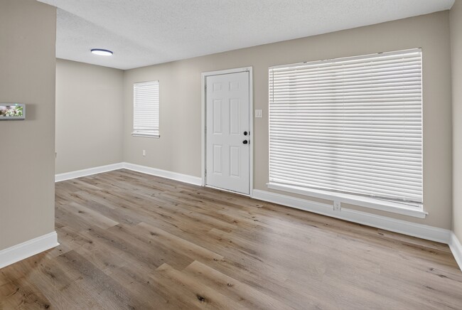 Photo - Cypress Way