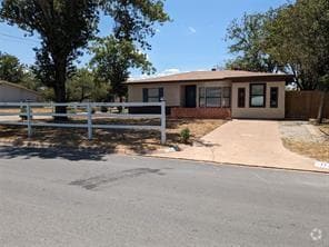 Building Photo - 1142 S Bowie Dr Rental