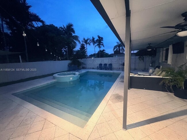 Photo - 7750 NW 42nd St