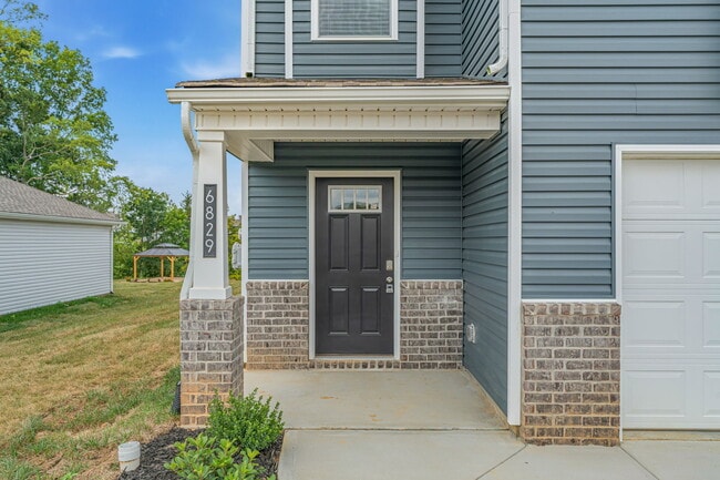 Photo - 6829 Prospect Hl Ln