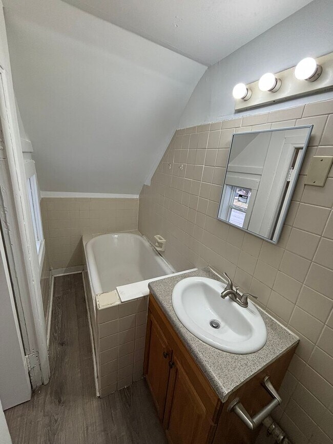 Photo - 1309 S 32nd Ave Unit 1309 S 32nd #3