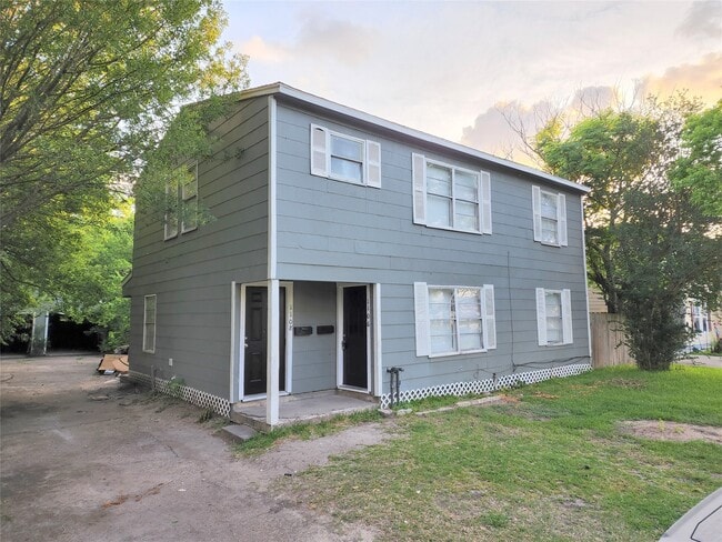 Photo - 1106 2nd Ave N