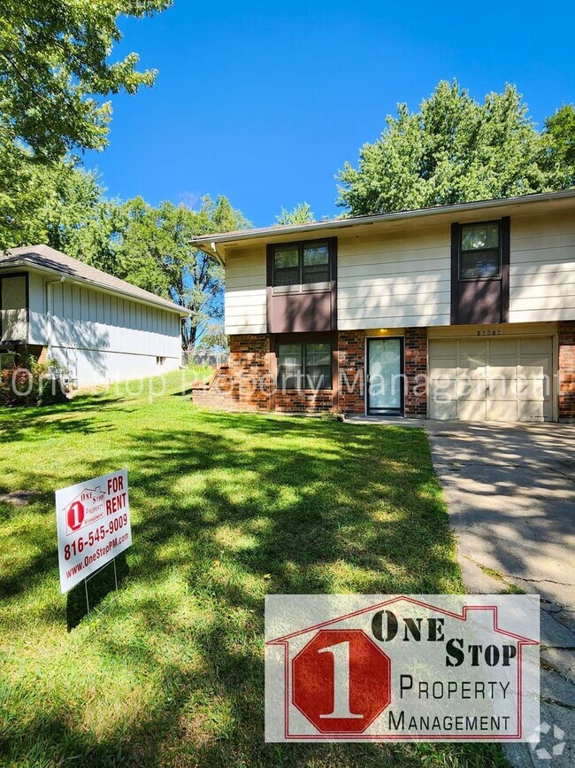 Building Photo - 3 bedroom, 2 bathroom Duplex in Independence Rental