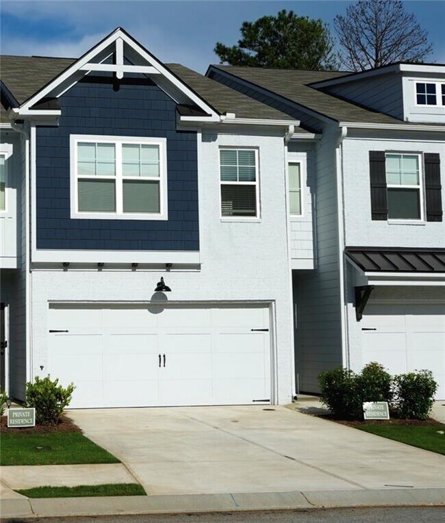 2486 Honey Wy