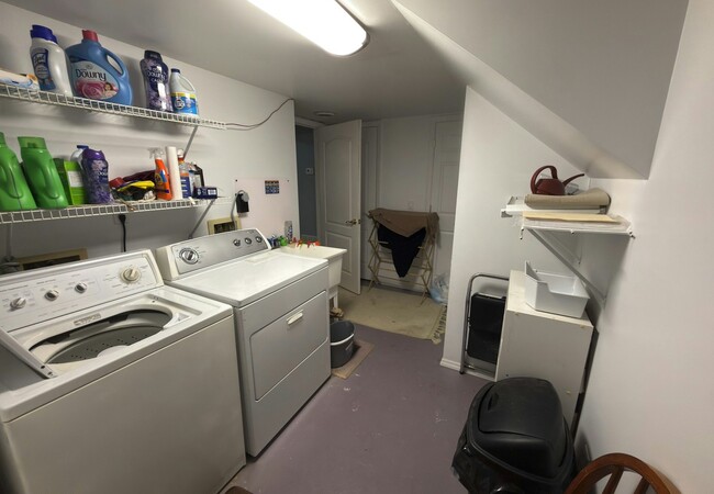 Photo - 169 Brookview Ln