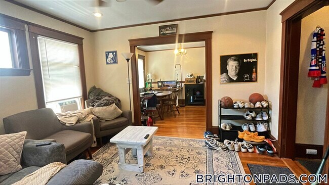 Photo - 20 Lyne Rd Unit 2