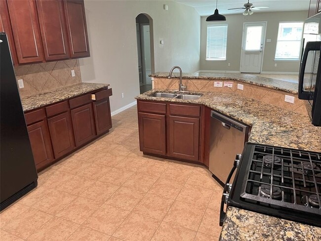 Photo - 2375 Garlic Creek Dr