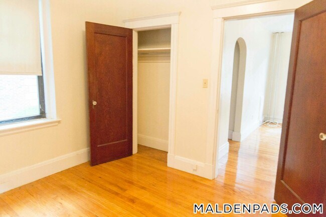 Photo - 349 Pleasant St Unidad A3-3