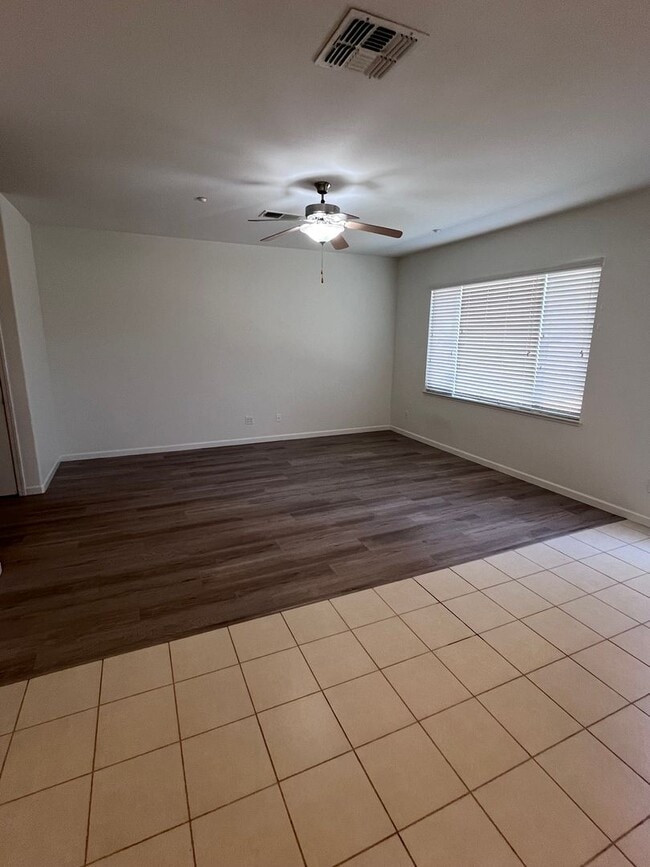 Photo - BEAUTIFUL HOME IN WEST ROSEVILLE!!