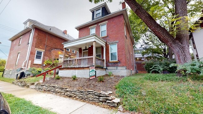 1500 Pennsylvania Ave ( OSU 43201) - 1500 Pennsylvania Ave ( OSU 43201) House