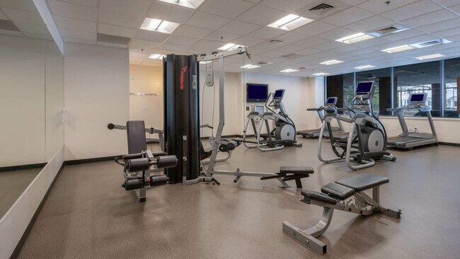 Photo - 14 Summer St Unidad 1106