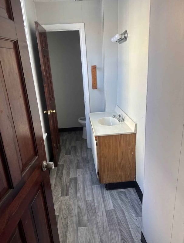 Building Photo - 18 Cliff St