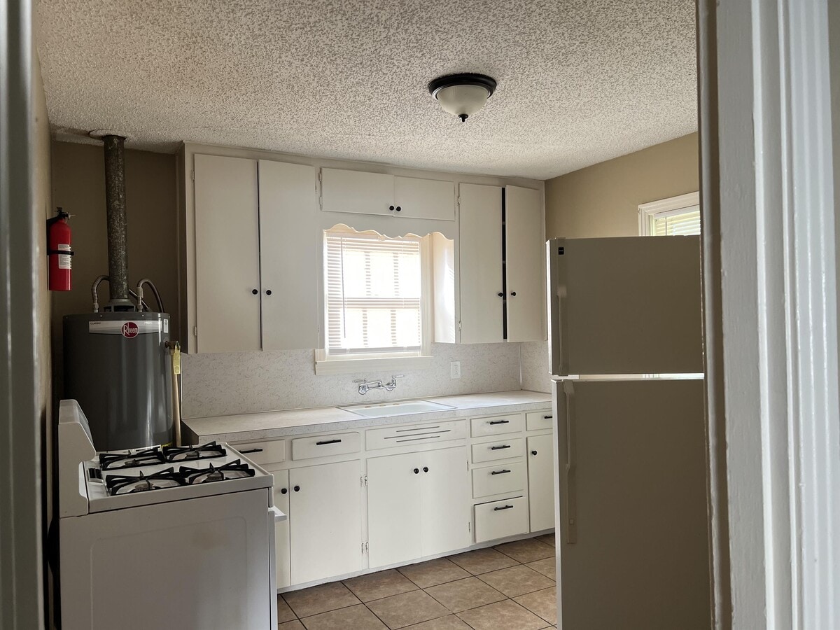 Photo - 1018 French St