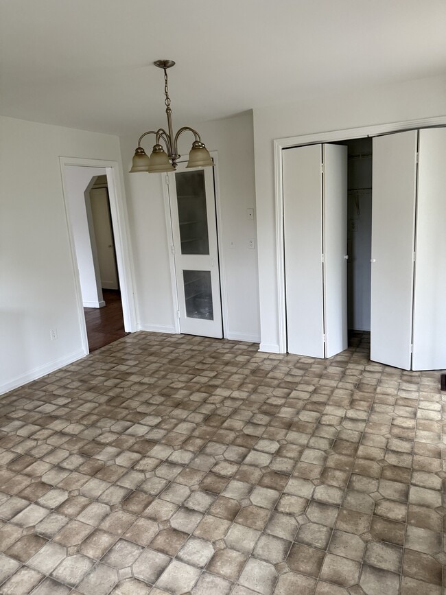 Photo - 5046 Bearden Rd