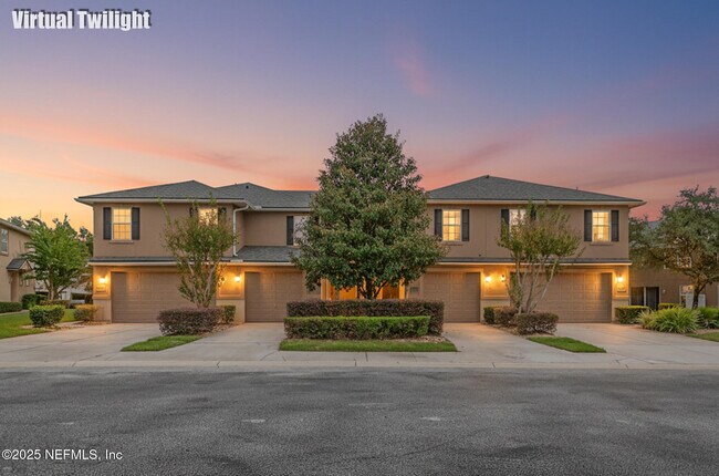 Building Photo - 3880 Buckthorne Dr