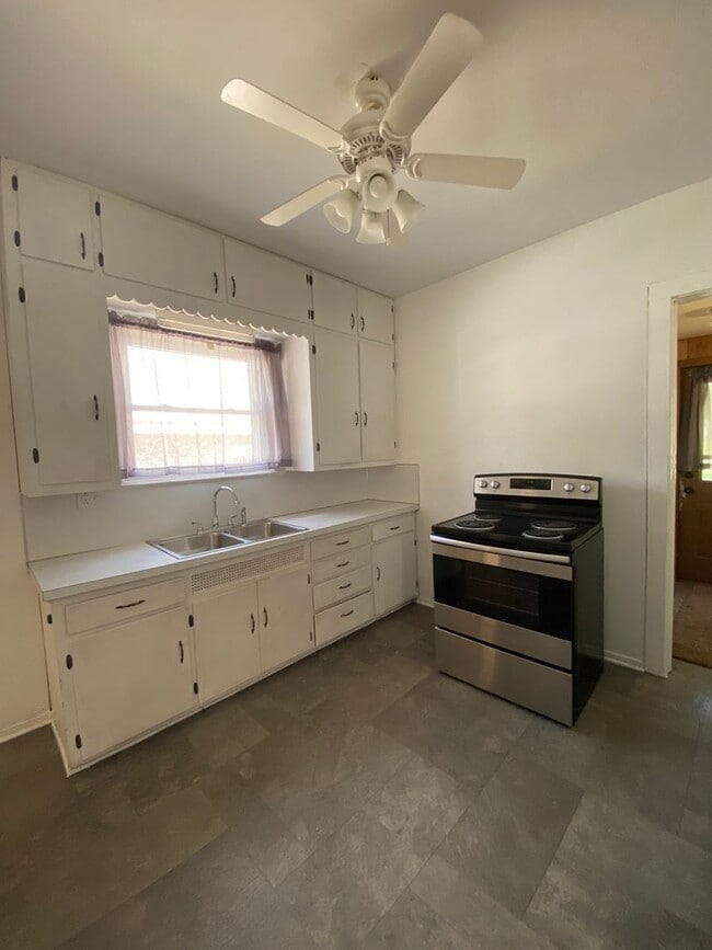 Photo - $500 OFF FIRST MONTH RENT -3 Bedroom Single Family Home with Gleaming Wood Floors Could Be Yours!