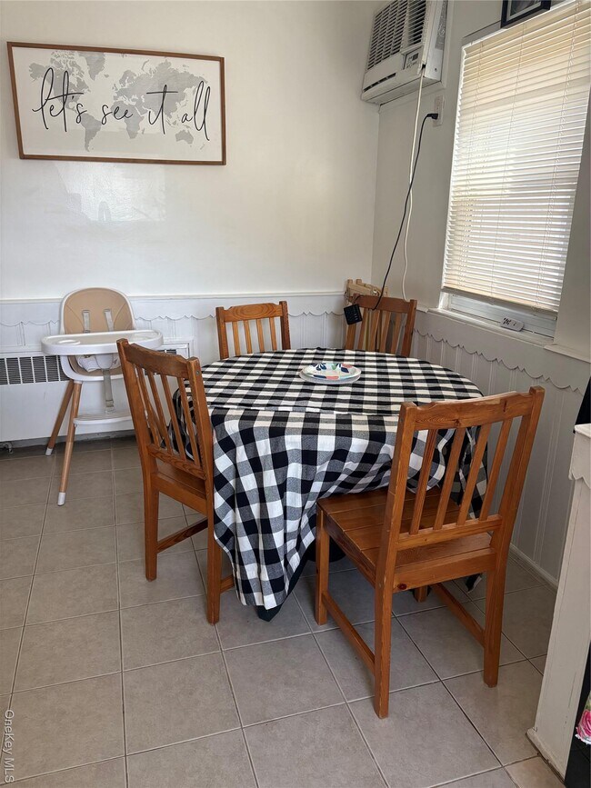 Photo - 344 E Penn St