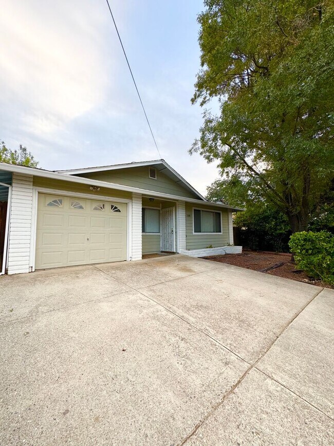 Photo - Quaint Place on a Quiet Street