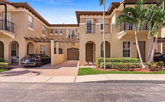 Building Photo - 6884 Julia Gardens Dr