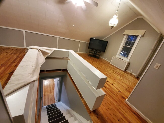 Photo - 176 Hicksville Rd