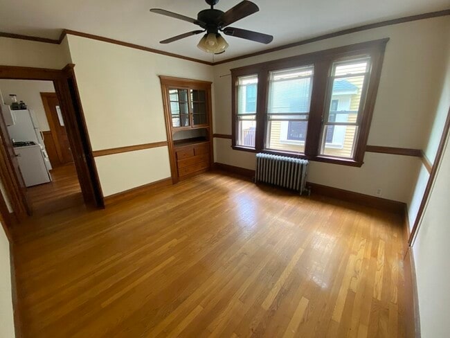 Photo - 33 Iroquois St Unit 1