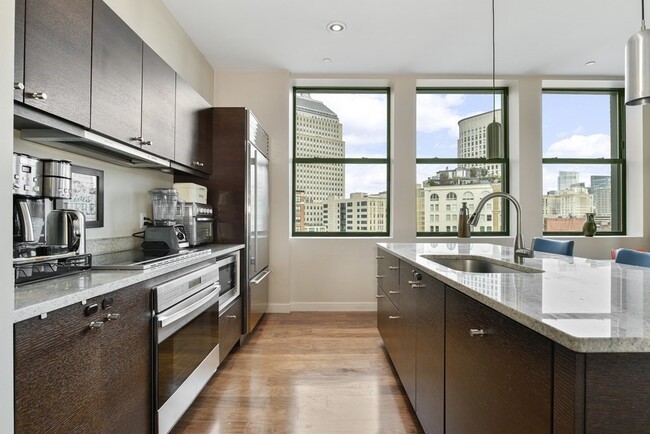 286 Columbus Ave Unit 605