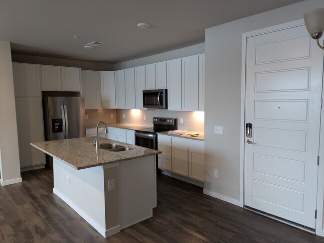 Photo - 9287 Twenty Mile Rd Unidad #204