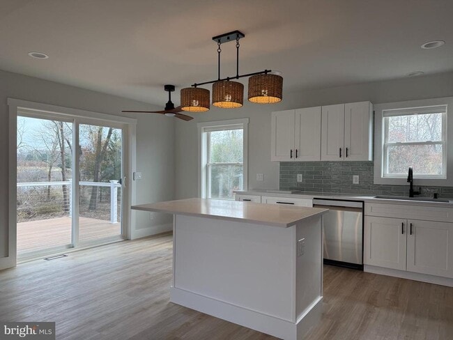 Photo - 44 Cedar Beach Rd