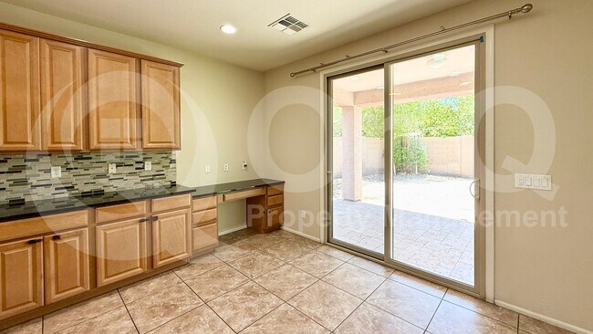 Photo - 1095 E Rojo Way