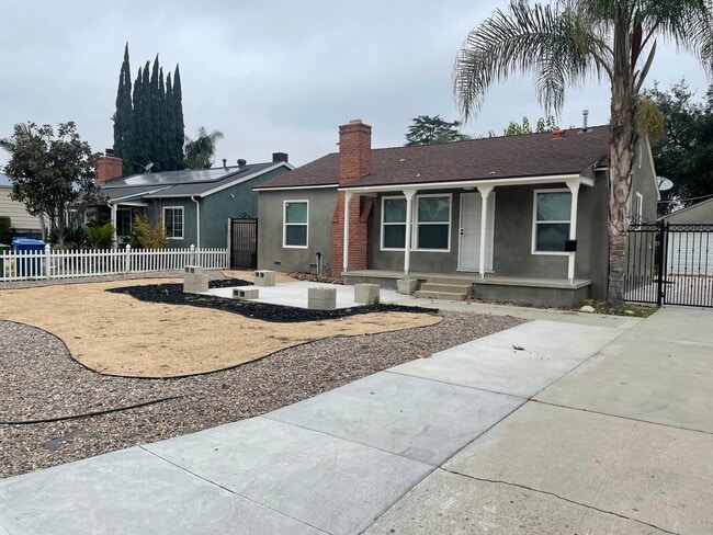 Photo - 17221 Kittridge St