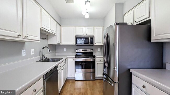 Photo - 1009 Robin Hill Terrace