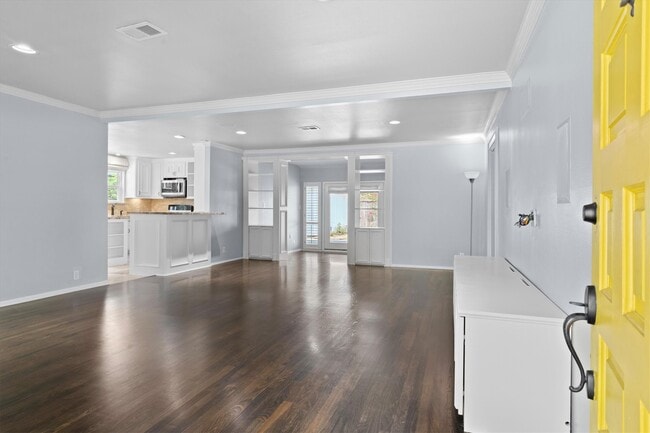 Photo - 1328 Bingle Rd