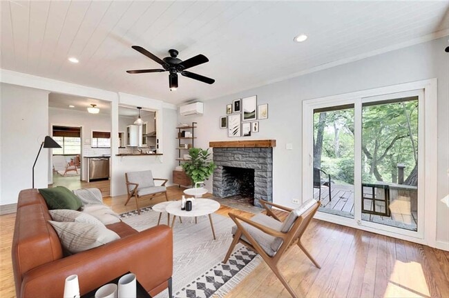 Photo - 2108 River Hills Rd