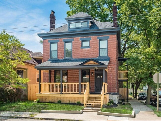 Building Photo - 1217 Franklin Ave Rental
