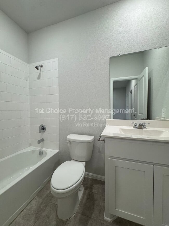 Photo - 7948 Oaktown Dr