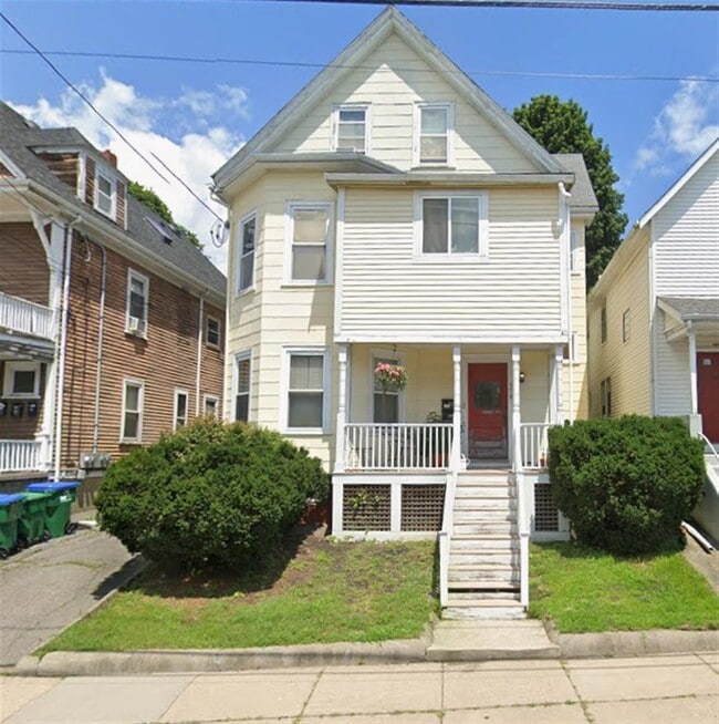 Photo - 578 Main St Unit #1