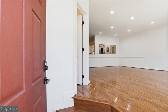 Photo - 4550 Fair Valley Dr