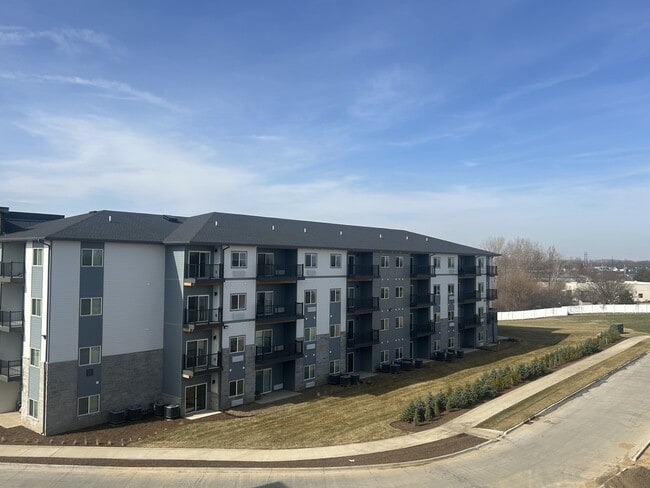 The Jade on Tremont - The Jade on Tremont