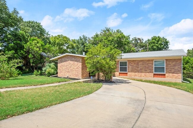 Photo - 1400 Briarcliff Blvd