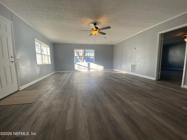 Photo - 13007 Atomic St