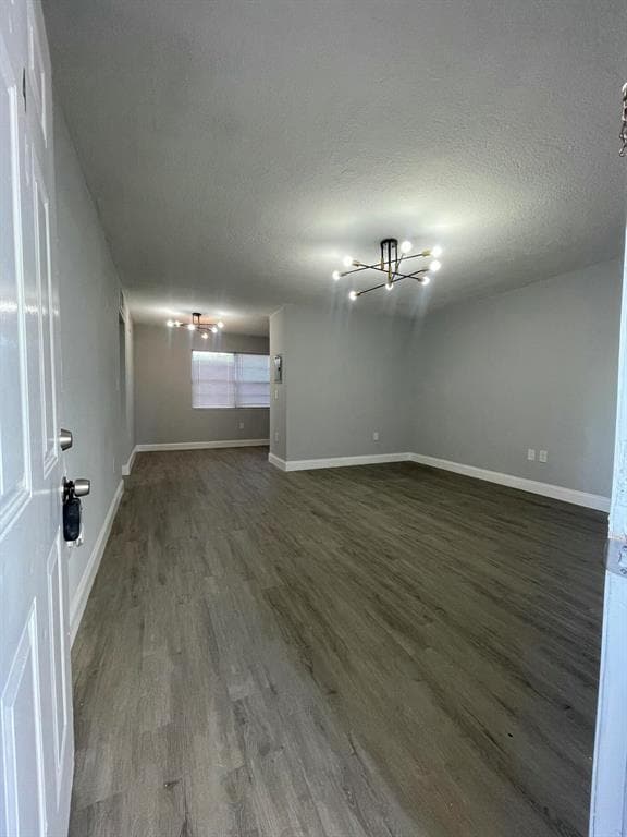 Building Photo - Southeast 7th Street, Hallandale Beach, FL 33009 - 1 BR 1 BA condo