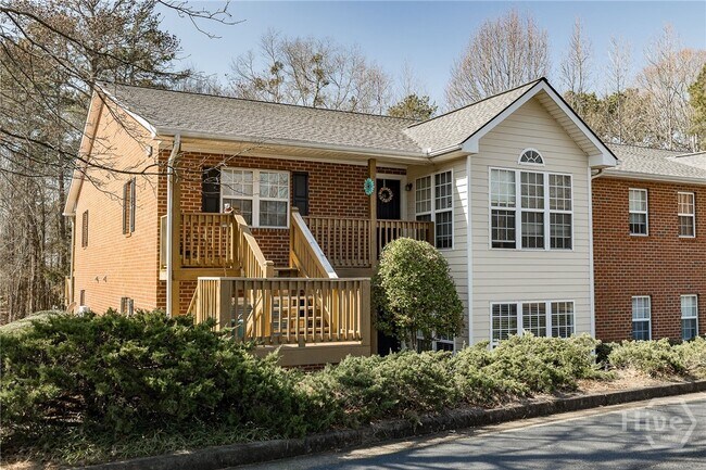 Photo - 345 Research Dr Unidad 85