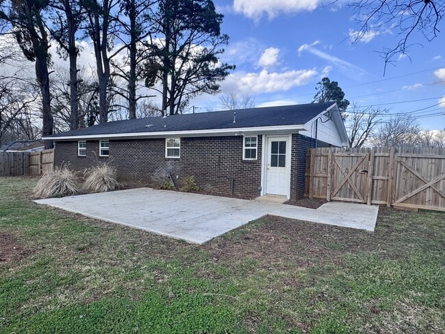 Photo - 265 Daniels St