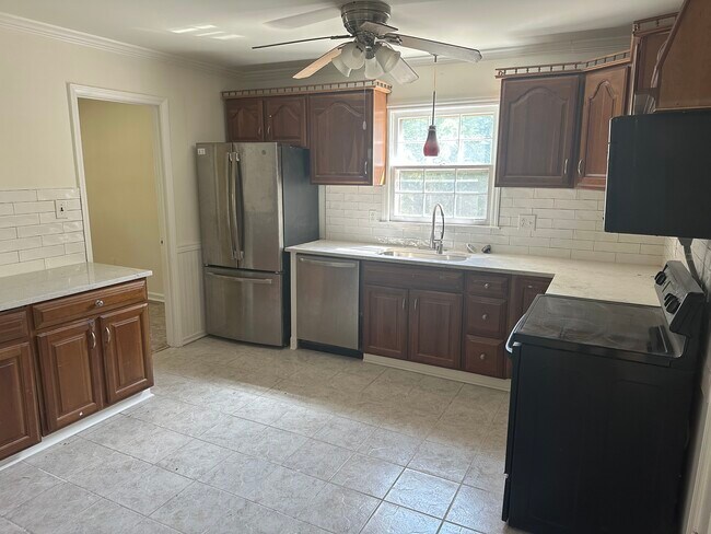 Photo - 10318 Starwood Dr