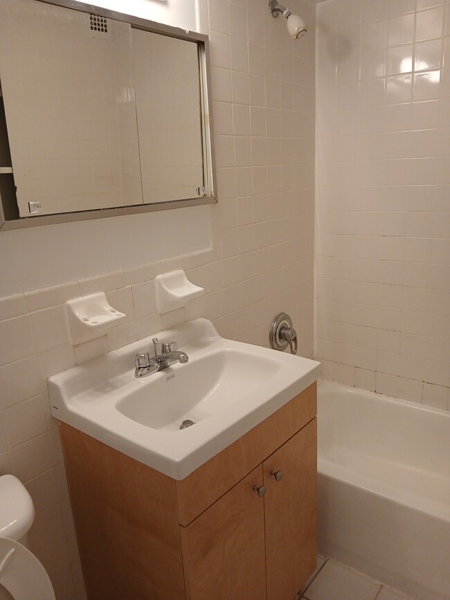 Photo - 280 Marin Blvd Unidad 5Z