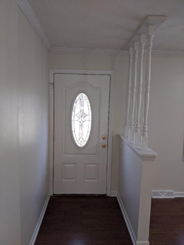 Photo - 487 Woodview Dr