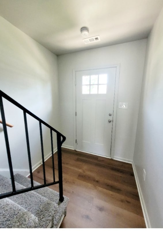 12 Bainbridge Ave
